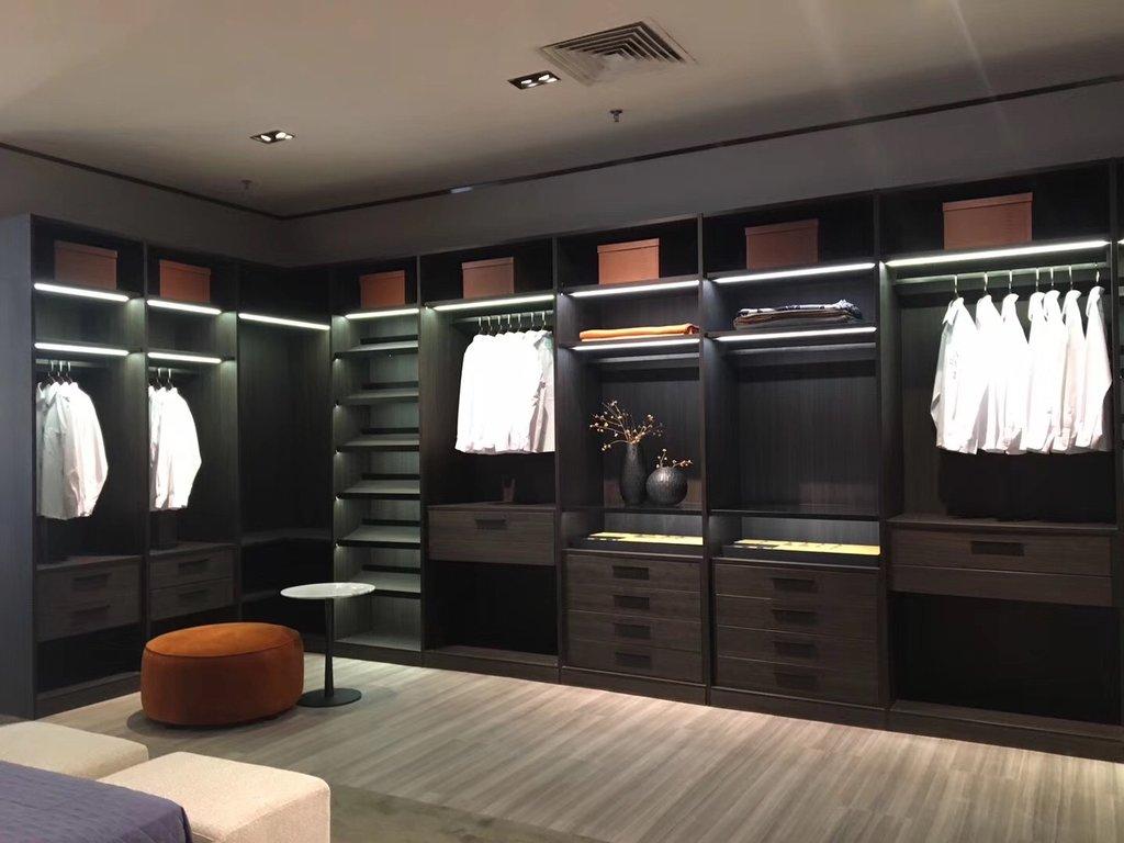 Factory Cabinets in Los Angeles