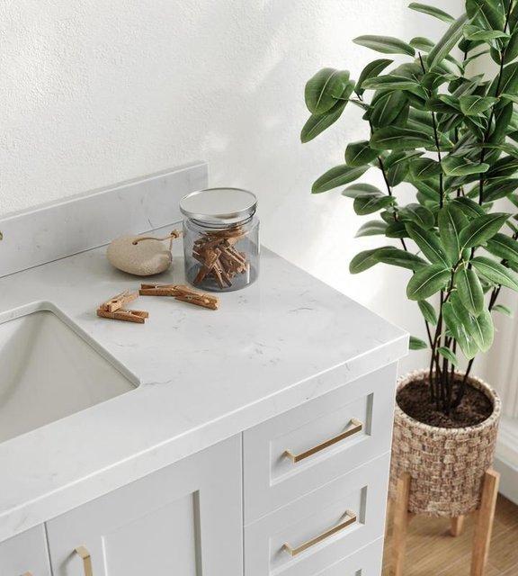 Best Kitchen Cabinet Materials - Cover Image
